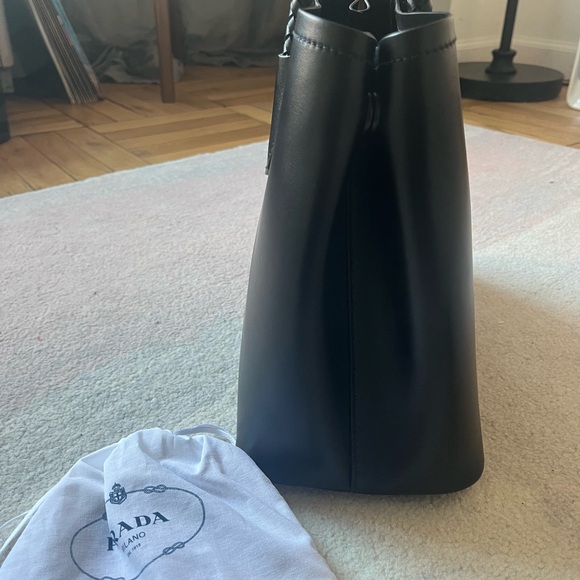 Prada NWOT City Calf Nero Bag - Picture 5 of 9